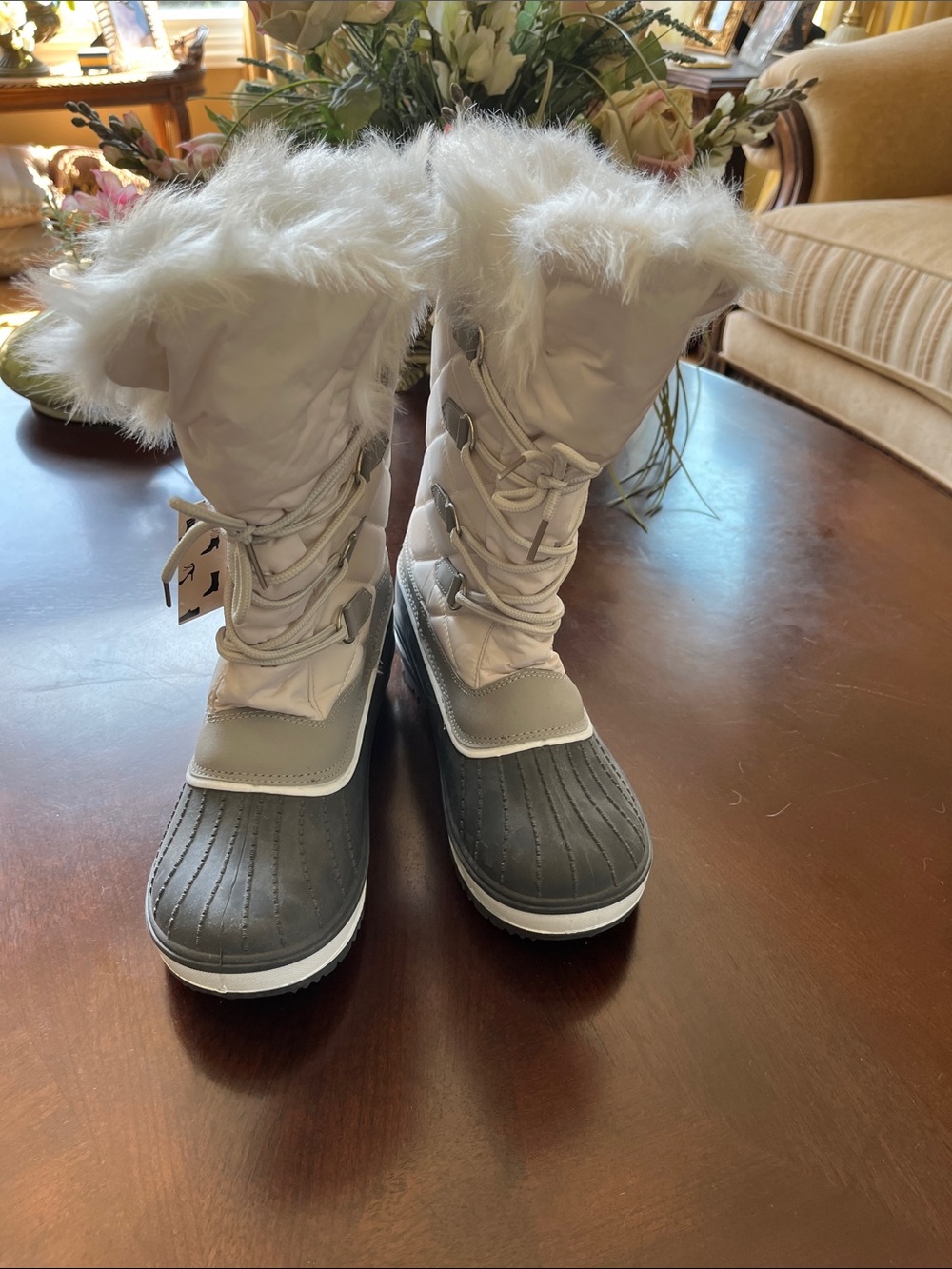 Women’s White and Gray Winter Snow Boots with Faux Fur Trim